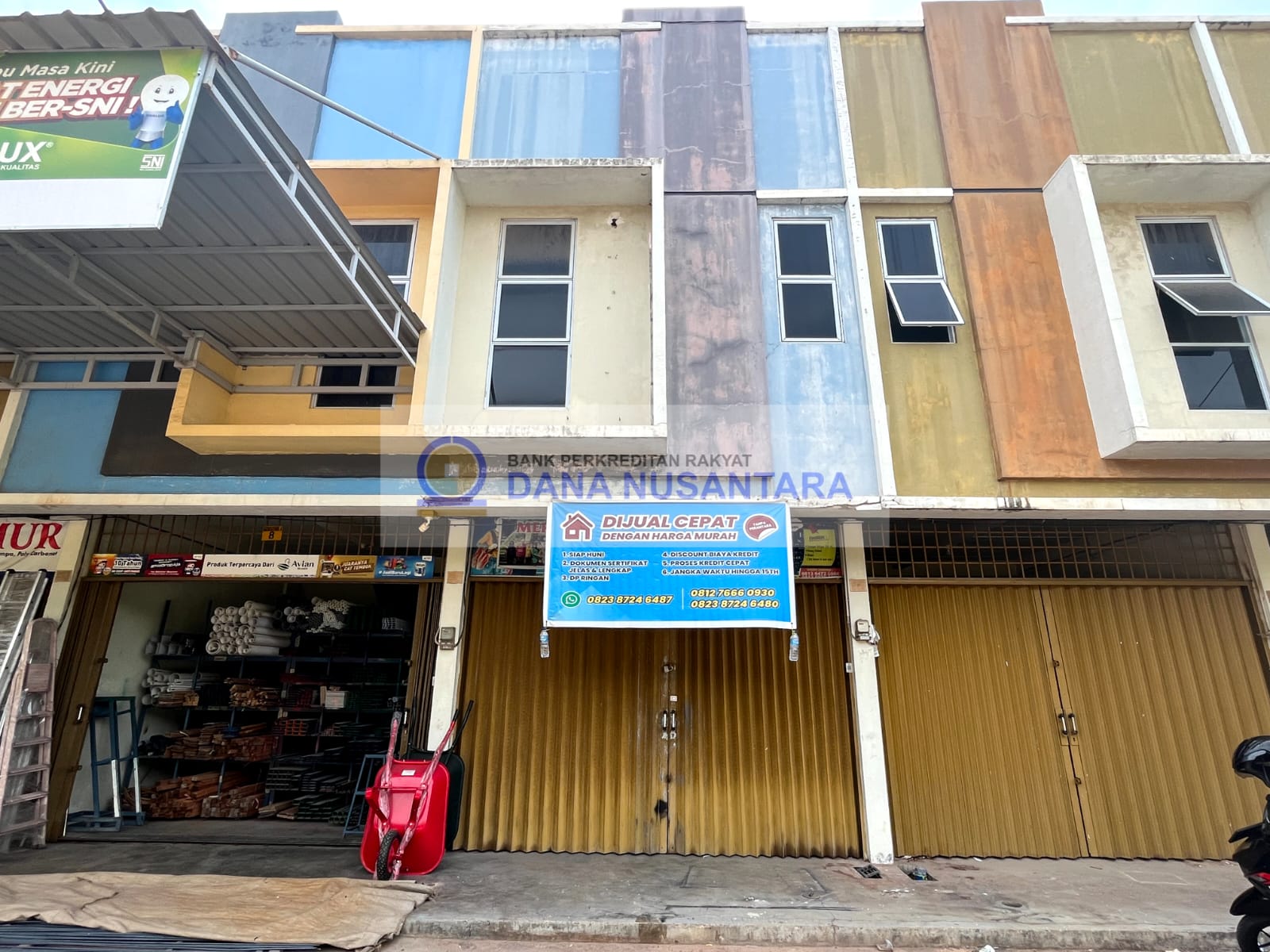 Komp Townhouse Taman Cipta Asri II Blok Boulevard A No 09 - Tembesi